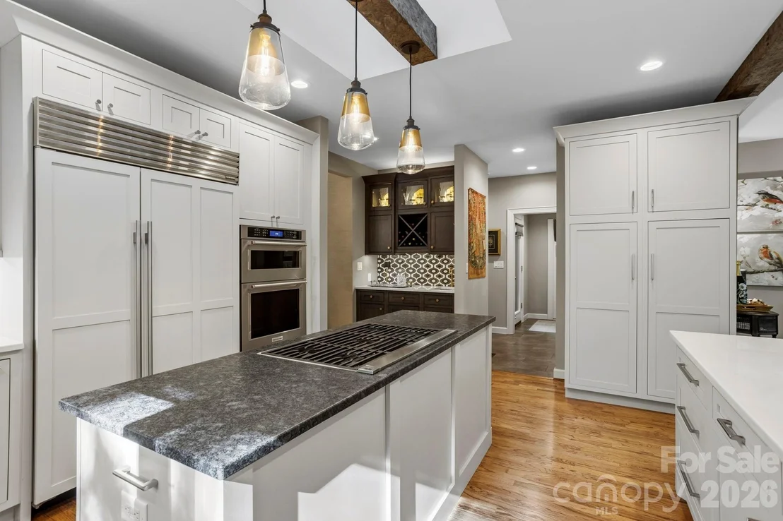 Photo of 308 Kenmure Drive