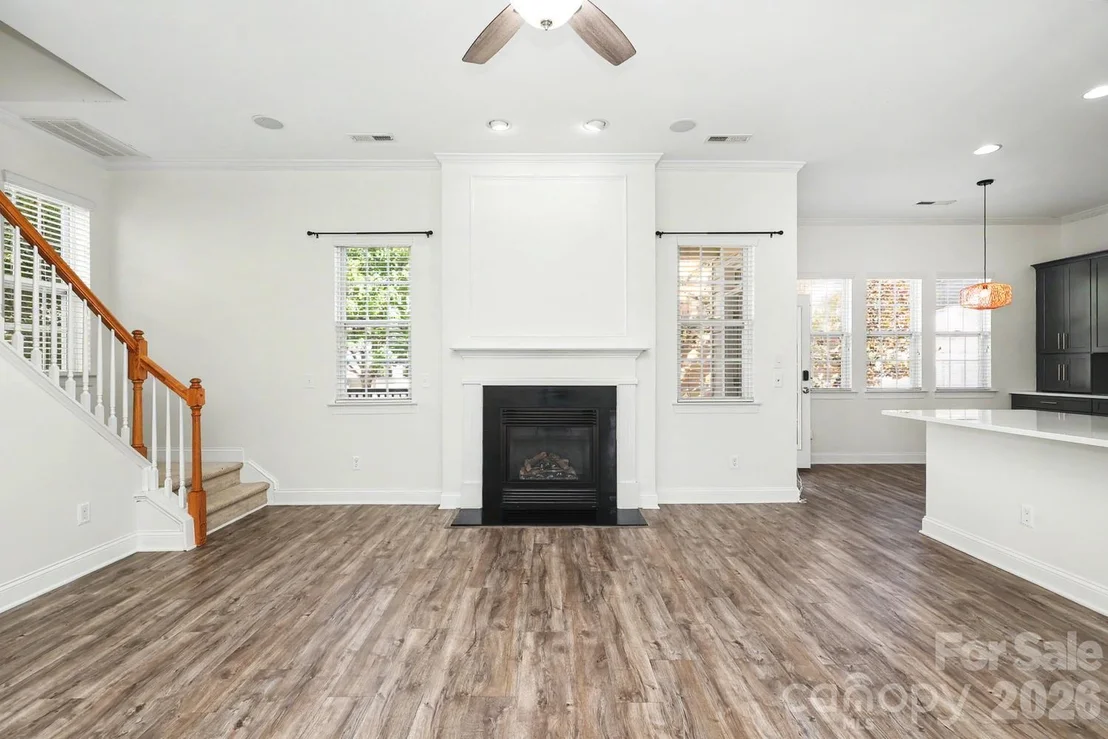 Photo of 10509 Serape Road