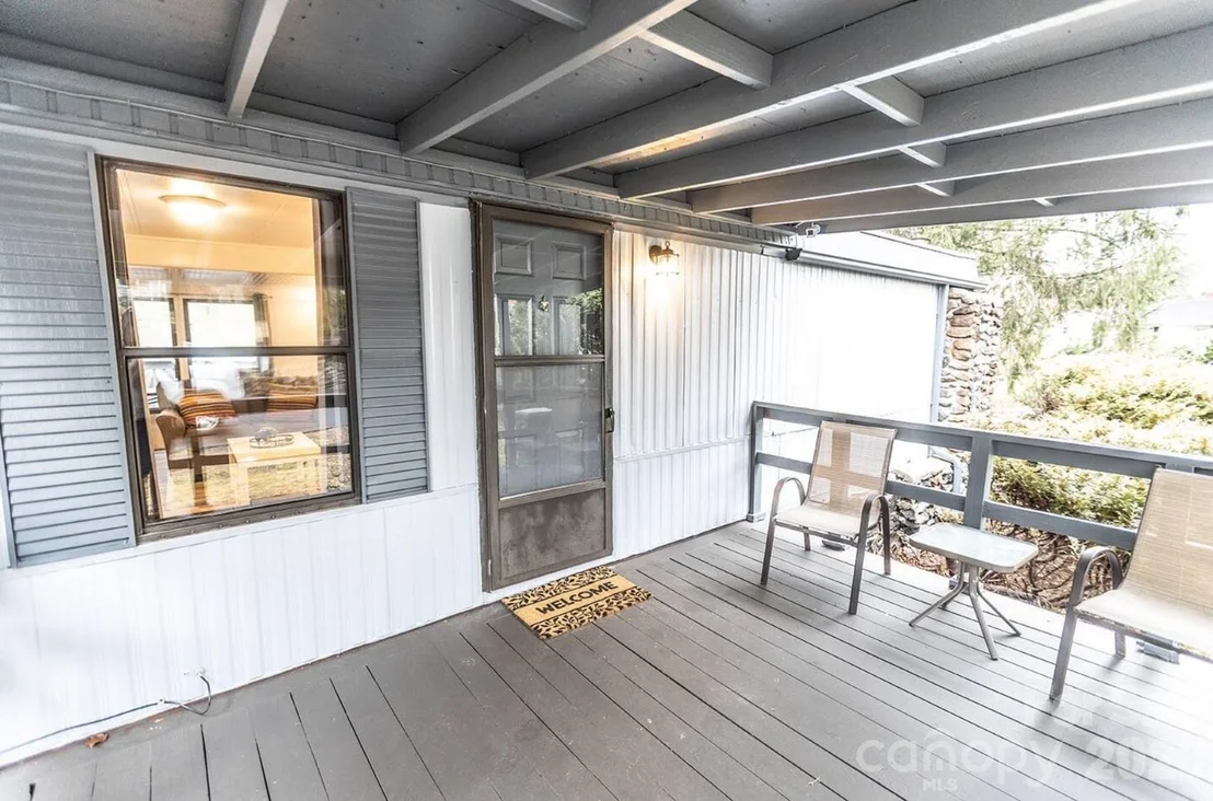 Photo of 101 6th Street