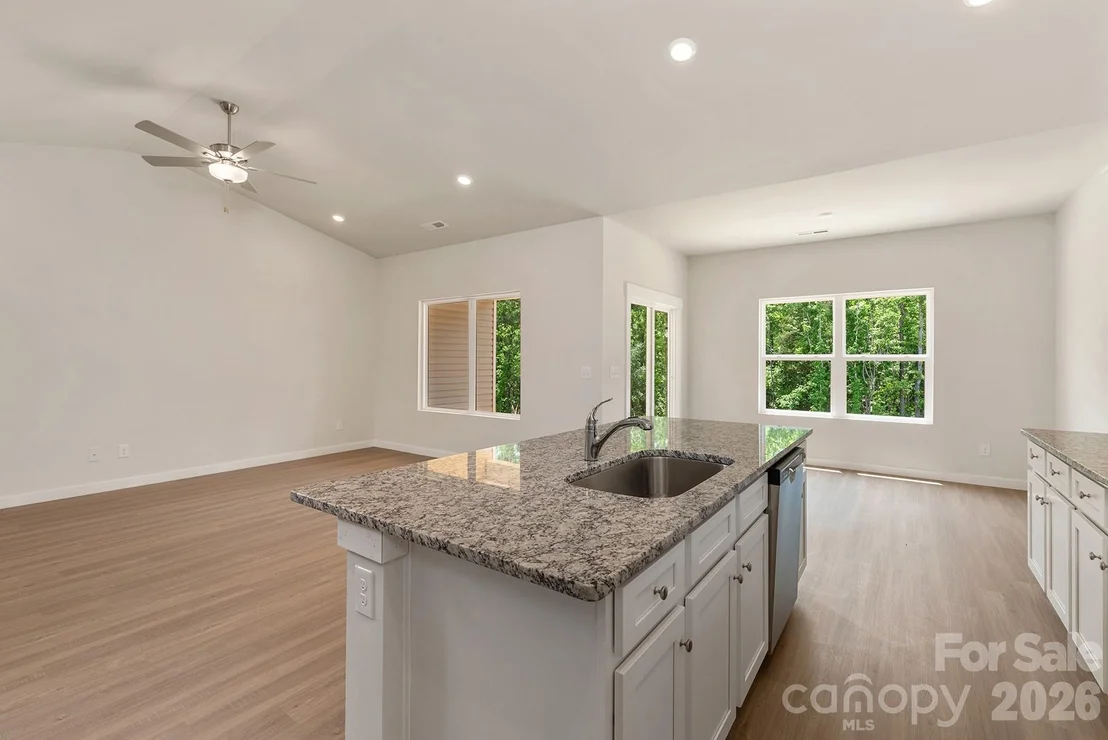 Photo of 1121 Elyan Street