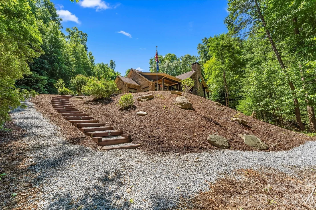Photo of 1313 High Trail Drive