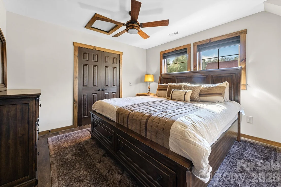 Photo of 446 Green Meadows Drive