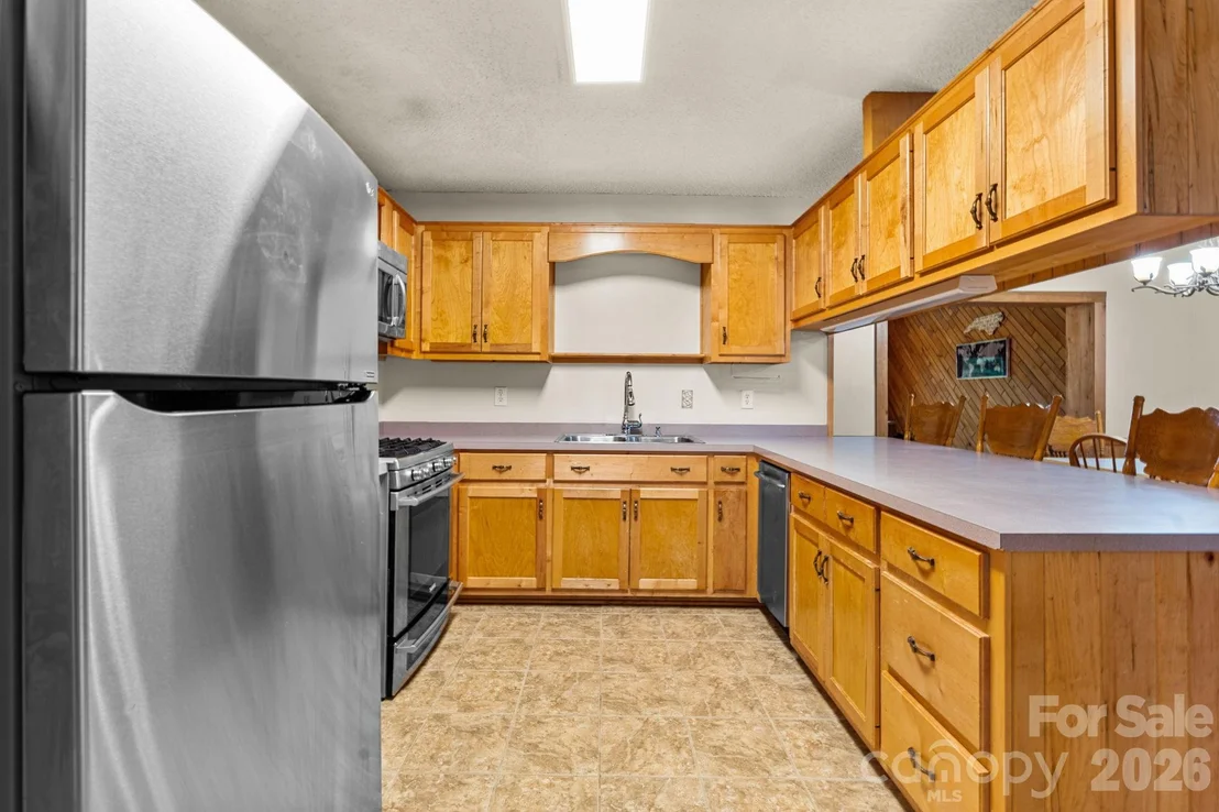 Photo of 633 Wilson Lane