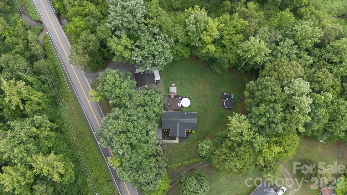 Photo of 652 Sutton Spring Road