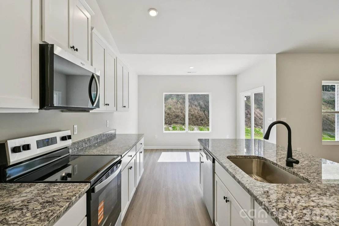 Photo of 820 Willow Estates Drive