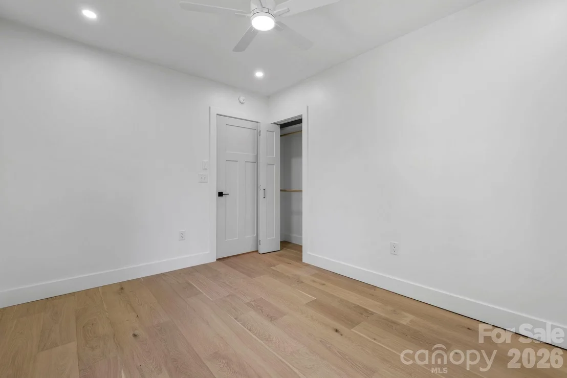 Photo of 523 Harrison Avenue