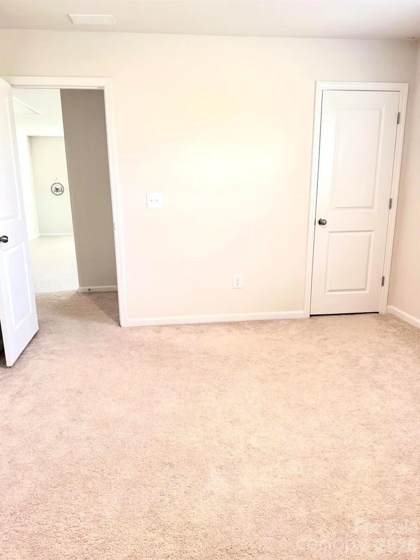 Photo of 341 Runner Stone Lane
