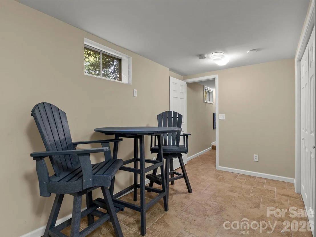 Photo of 110 Aurora Drive