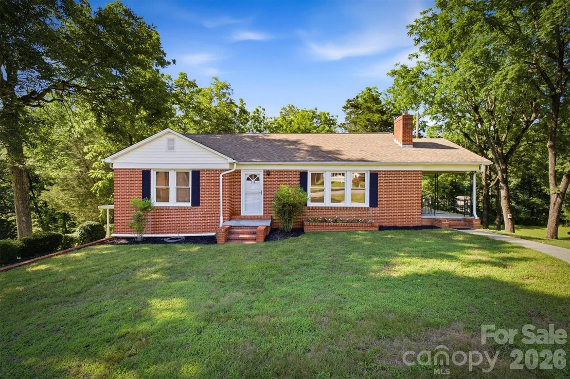 Photo of 114 Harris Drive
