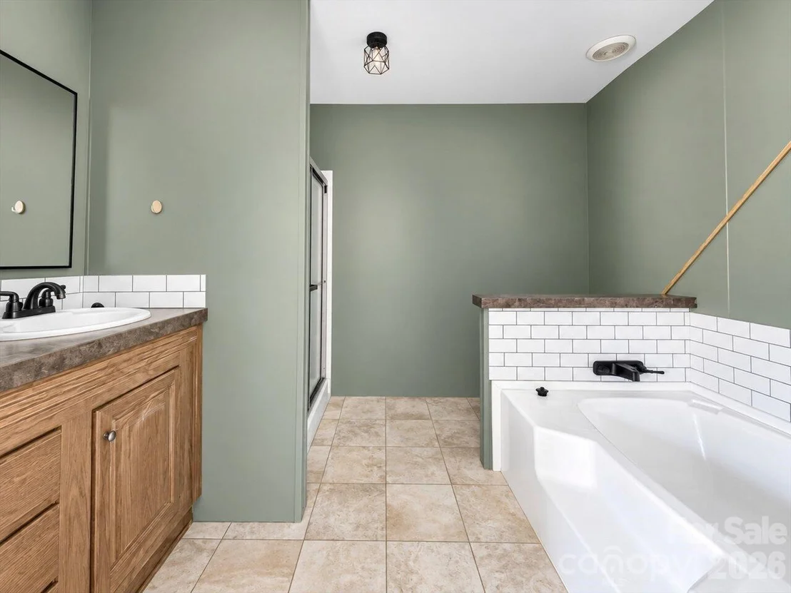 Photo of 9159 Gold Hill Road