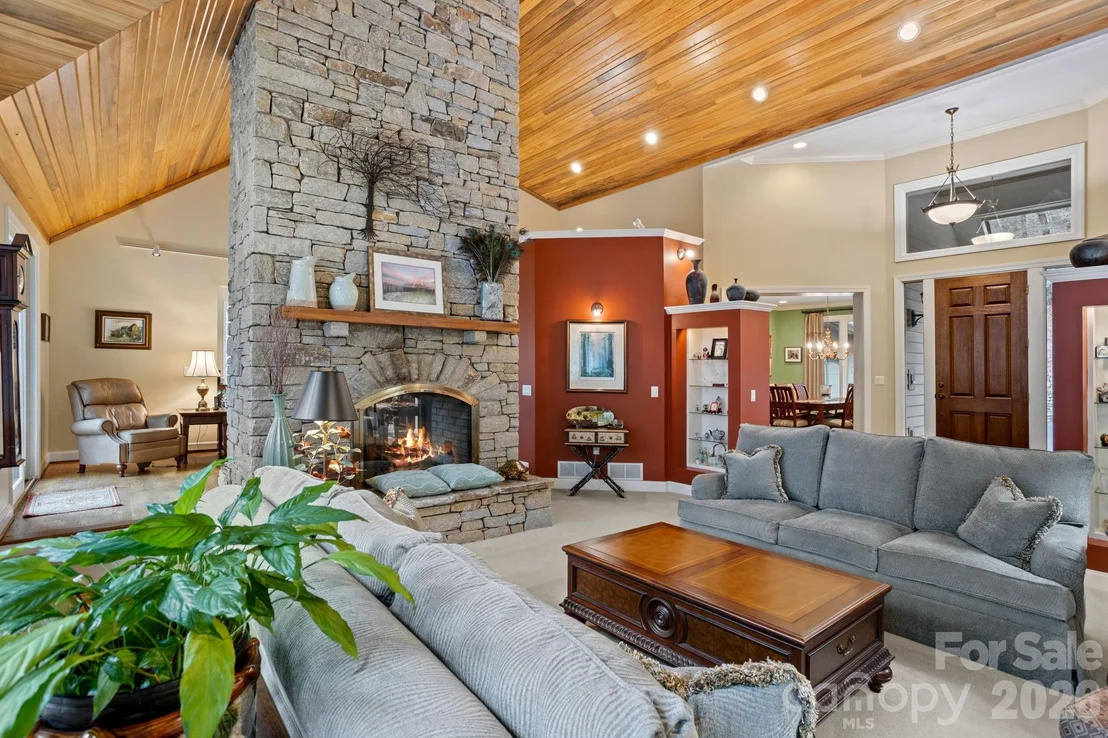 Photo of 175 Overlook Drive