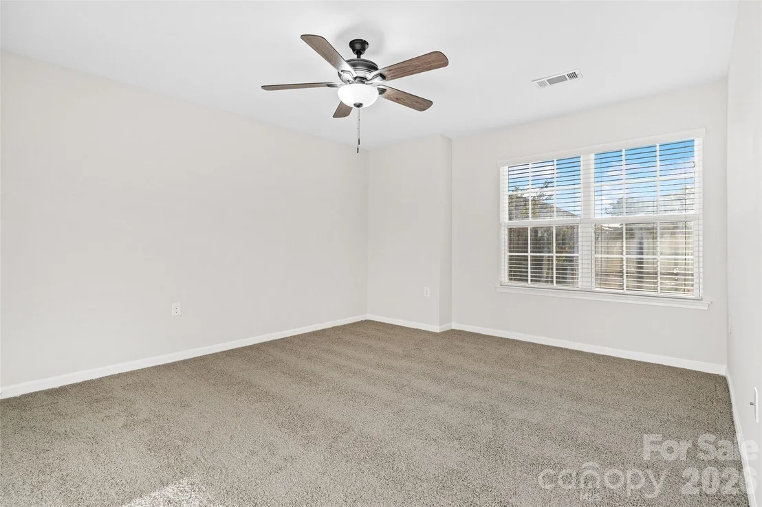 Photo of 407 Lind Point Lane