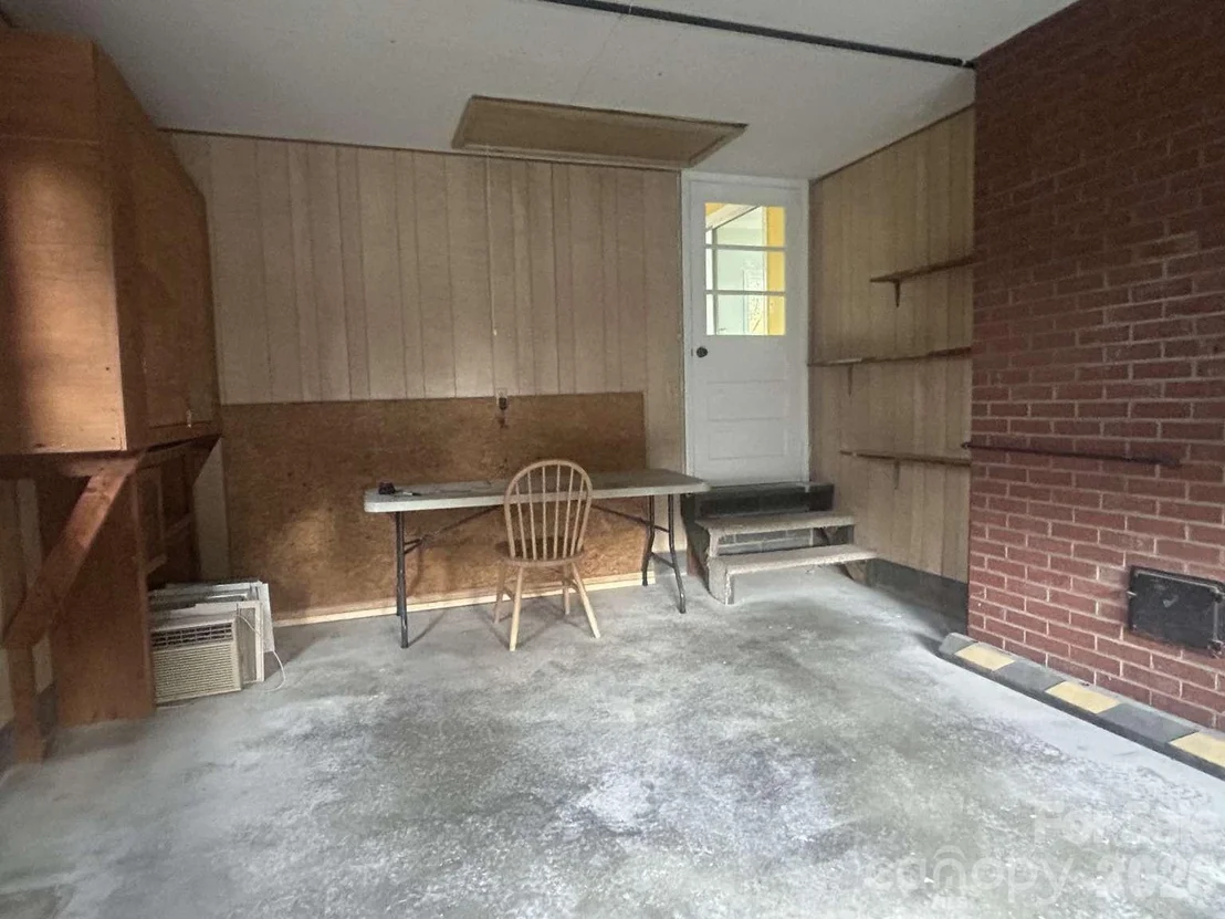 Photo of 1225 Pinebrook Circle