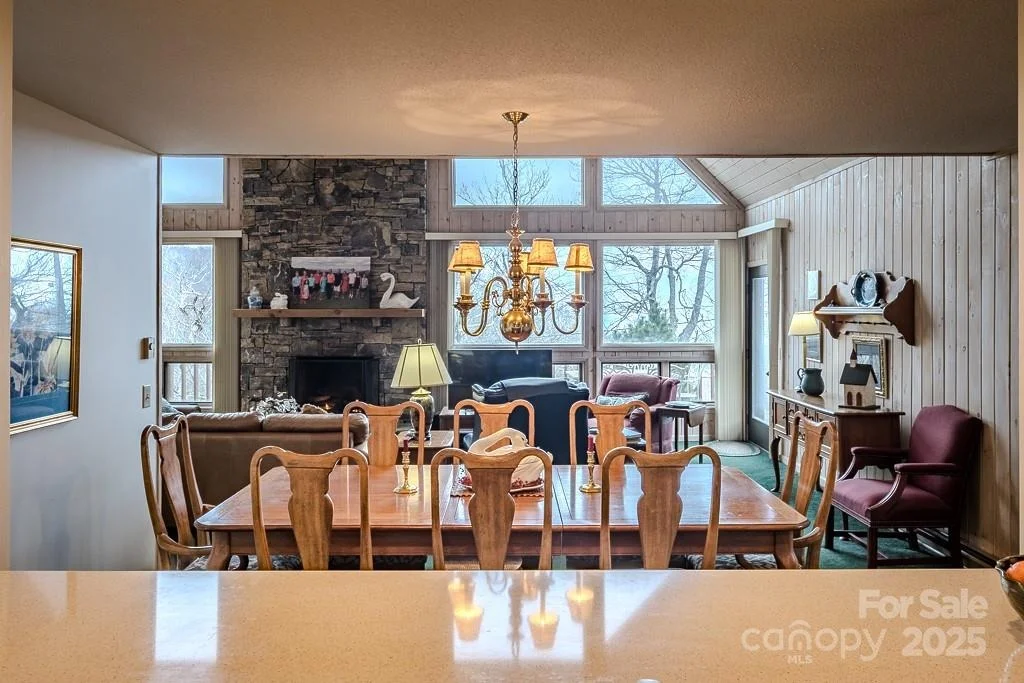 Photo of 130 Skiway Circle