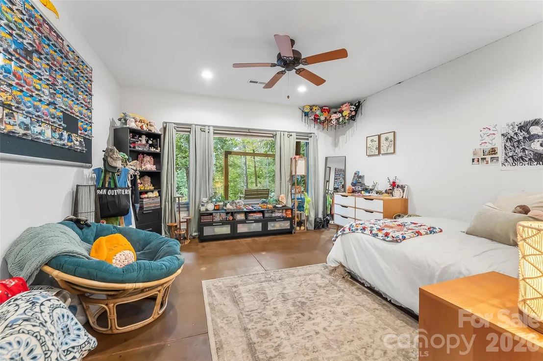Photo of 5069 Lighthouse Court