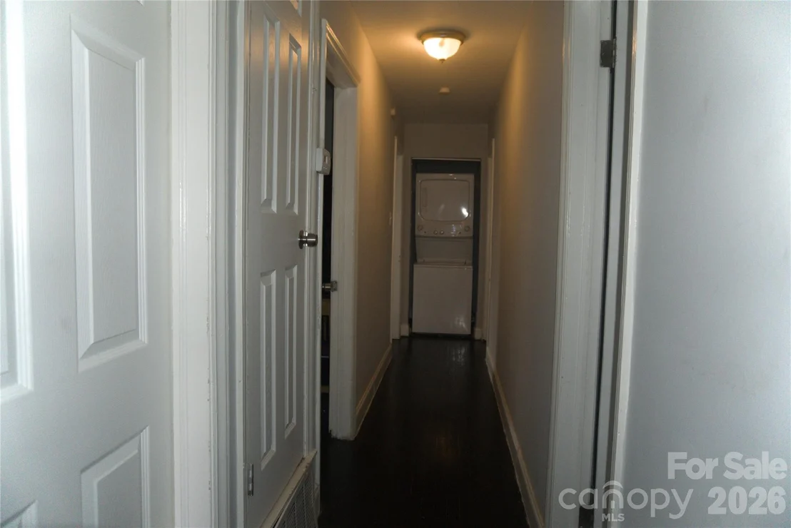 Photo of 2851 Burbank Drive