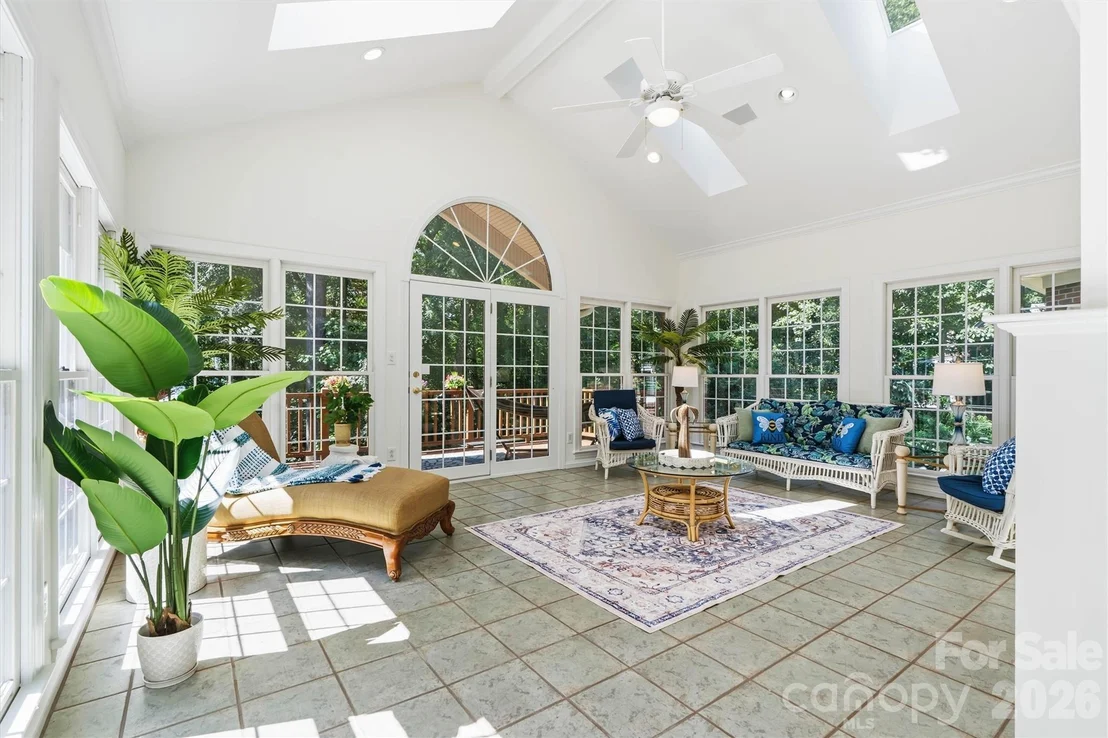 Photo of 675 Heather Drive