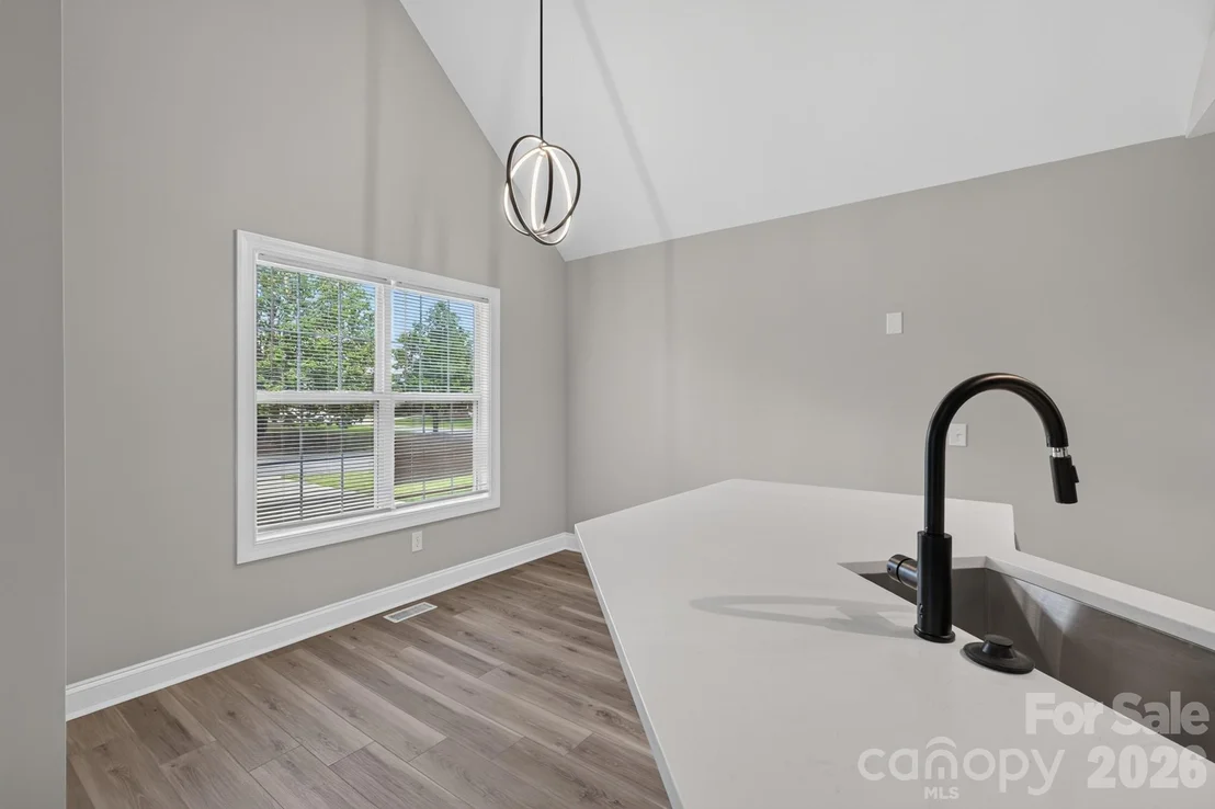 Photo of 1001 Loch Lomond Circle