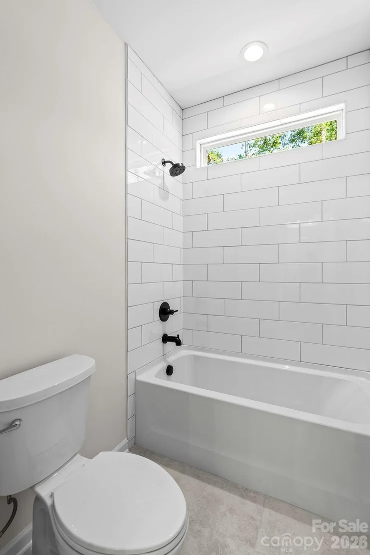 Photo of 307 Sowers Ferry Road