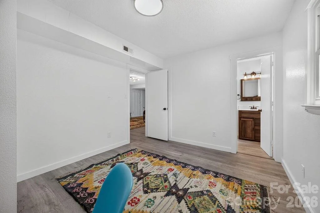 Photo of 23 Clearbrook Road