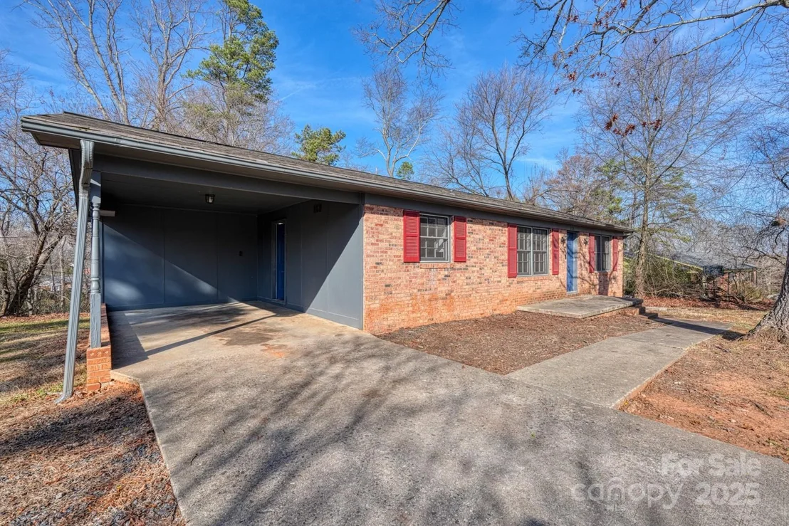 Photo of 203 Seitz Drive