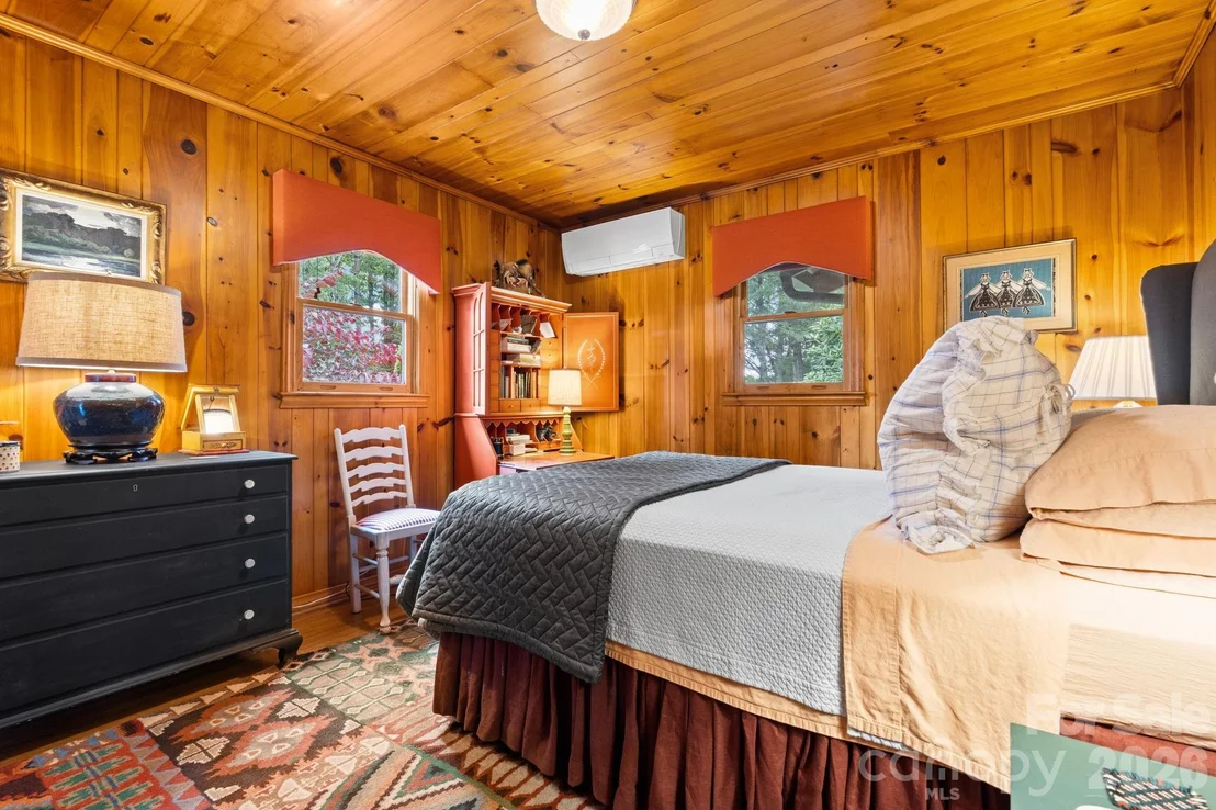 Photo of 168 Mountain View Drive