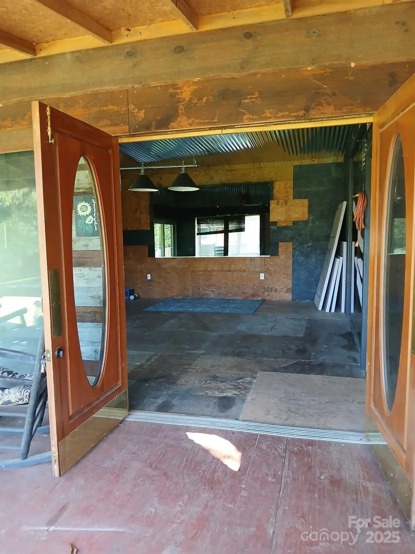 Photo of 218 Muldoon Lane