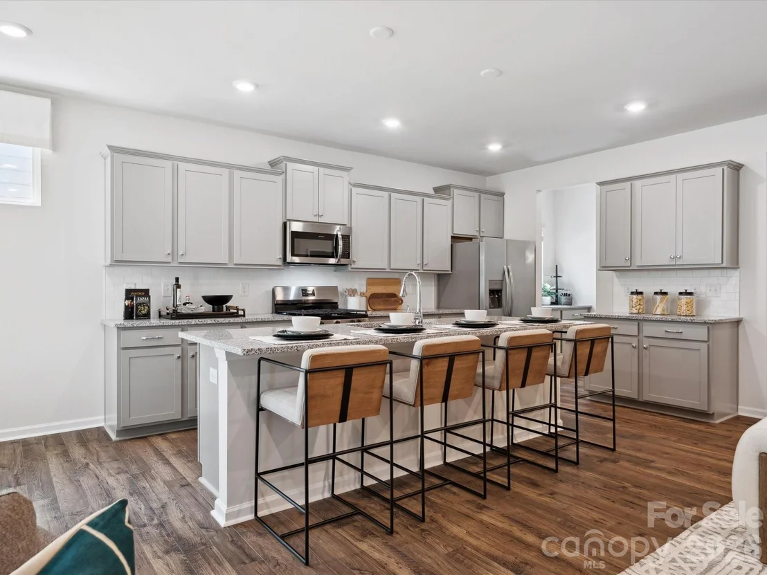 Photo of 5062 Puddle Pond Road
