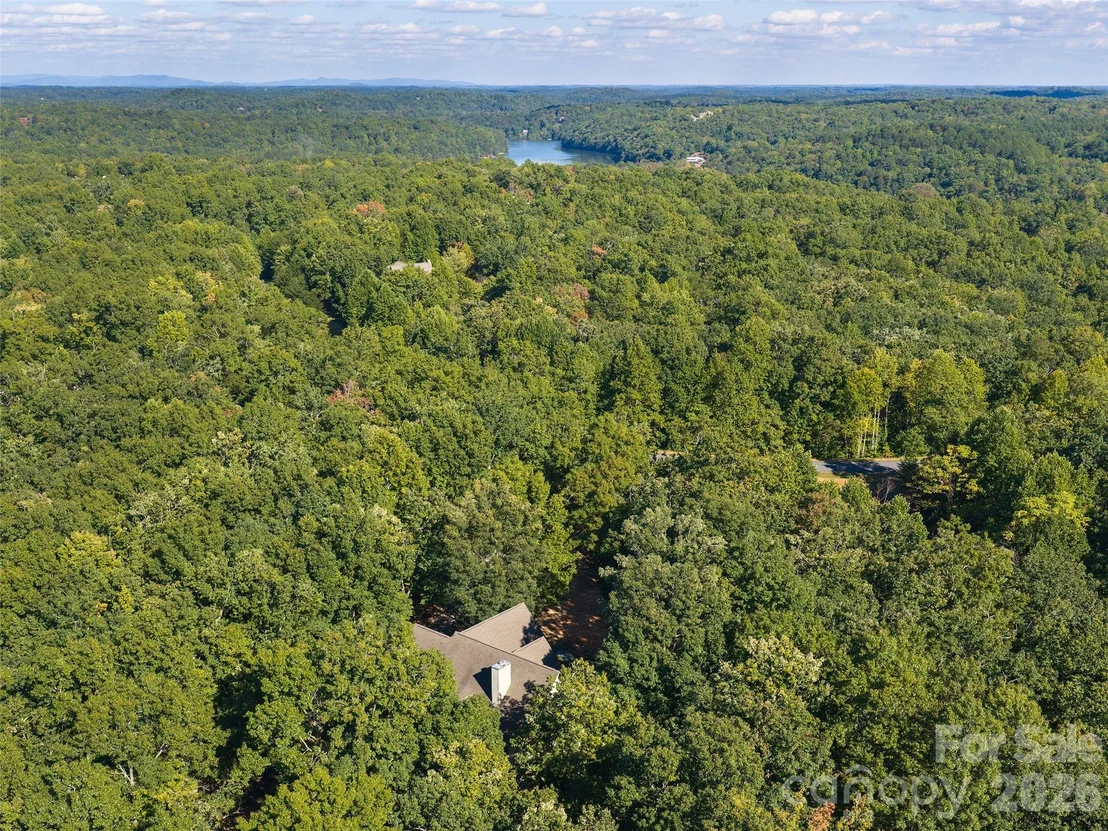 Photo of 620 N Highland Road