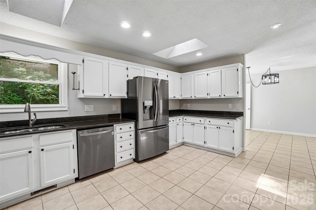 Photo of 19 Jupiter Heights