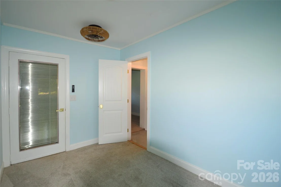 Photo of 1183 Sandy Plains Road
