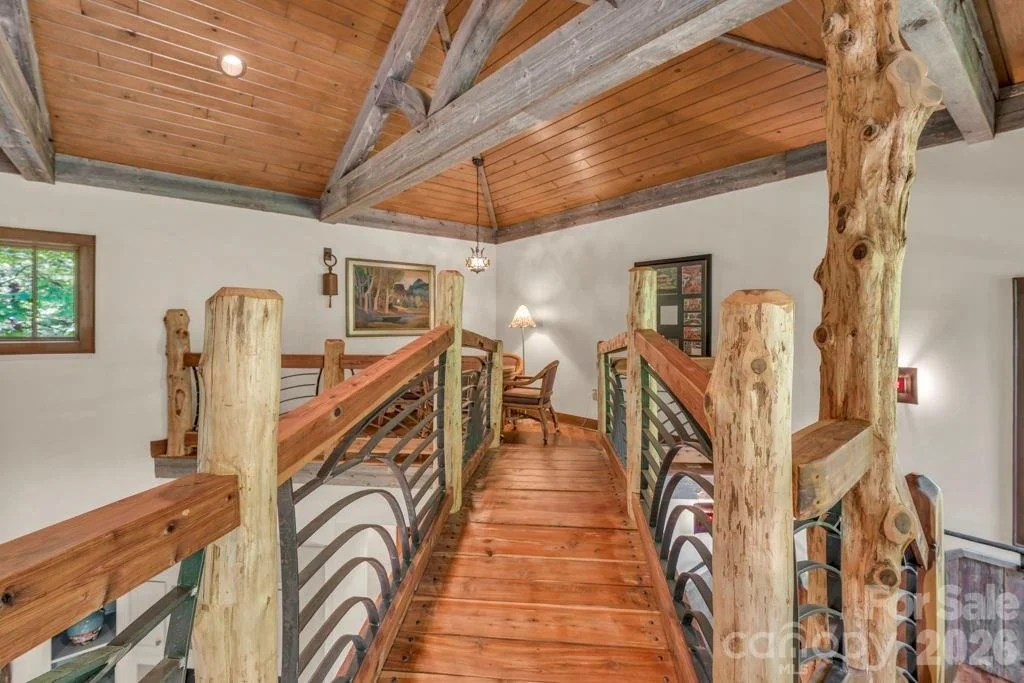 Photo of 355 Oakley Green None