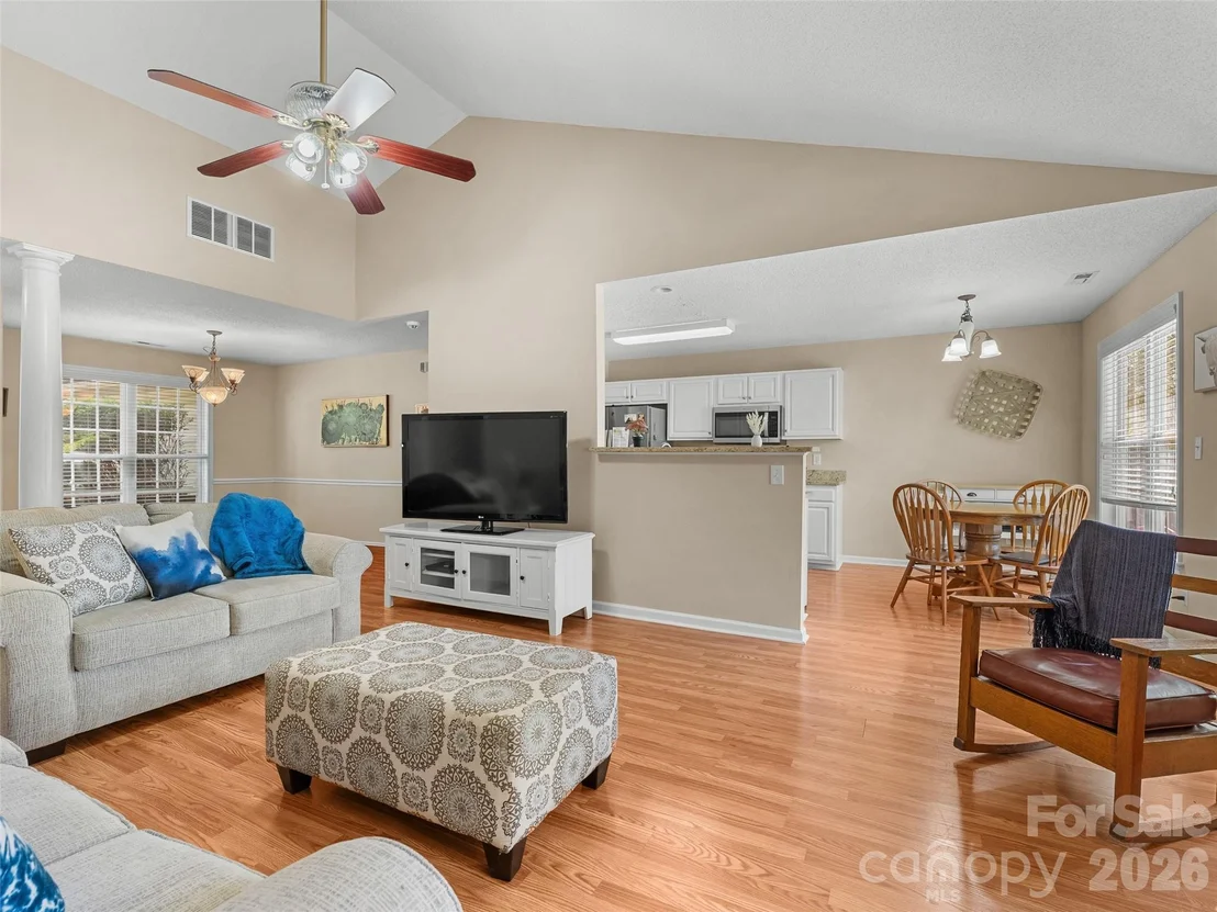Photo of 171 Rolling Meadow Road