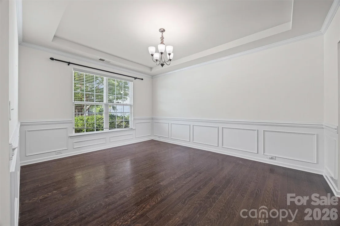 Photo of 406 Livingston Drive