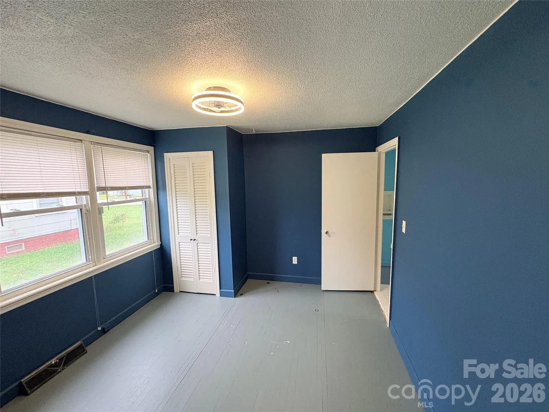 Photo of 504 Brendale Drive