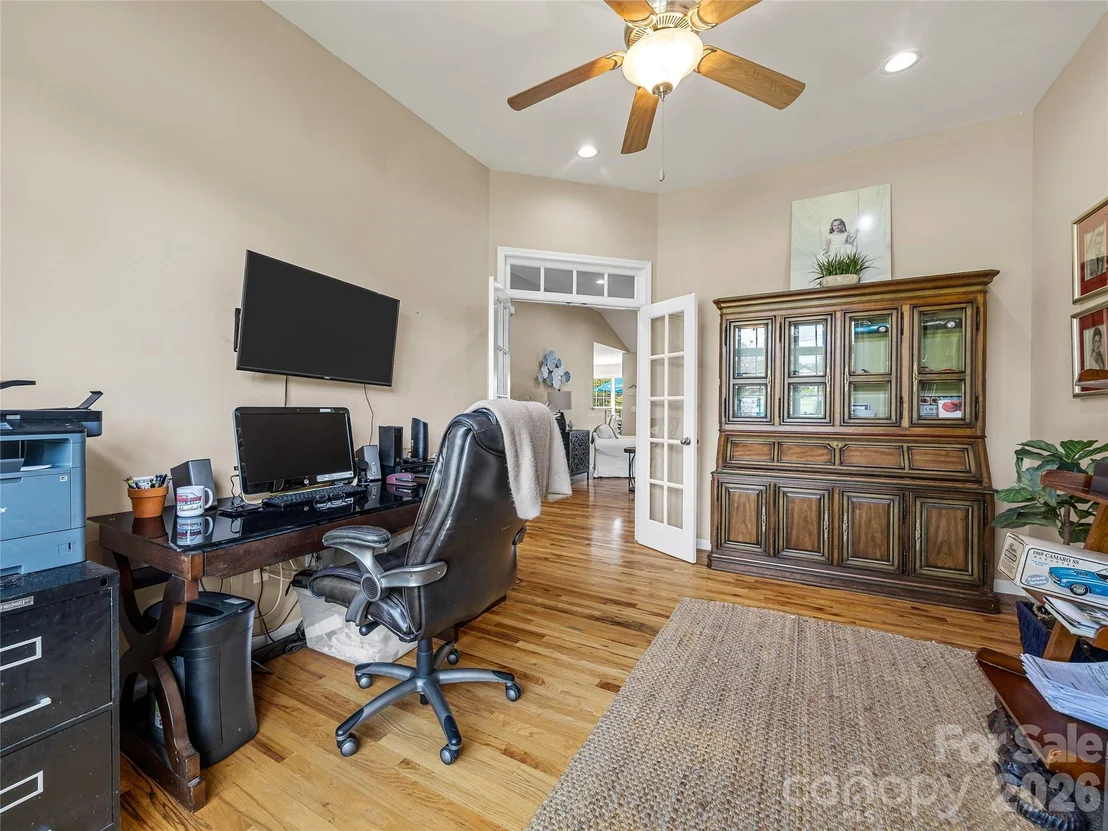 Photo of 105 Michelle Drive