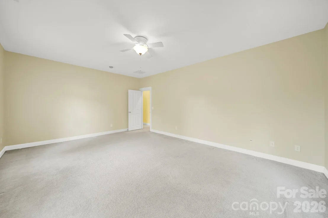 Photo of 1512 Calvin Hal Road