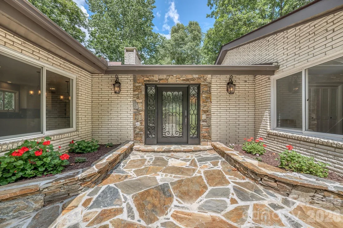 Photo of 294 Martha Drive