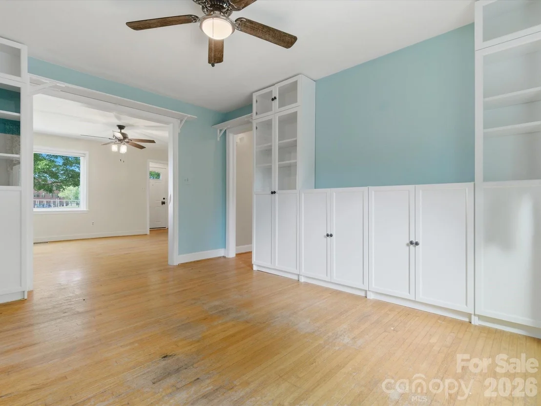 Photo of 620 Normandy Road