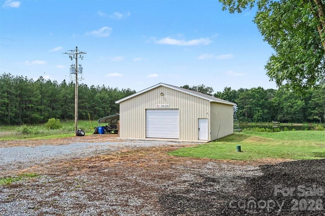 Photo of 5718 White Store Road