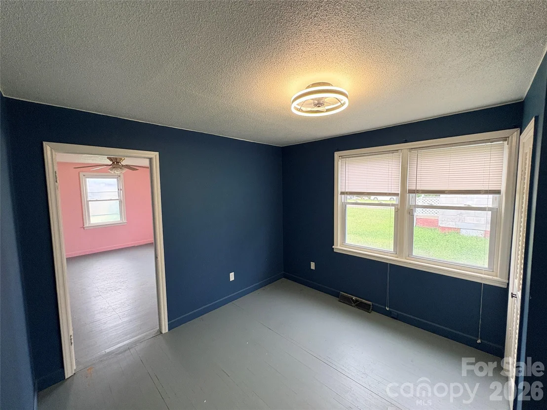 Photo of 504 Brendale Drive