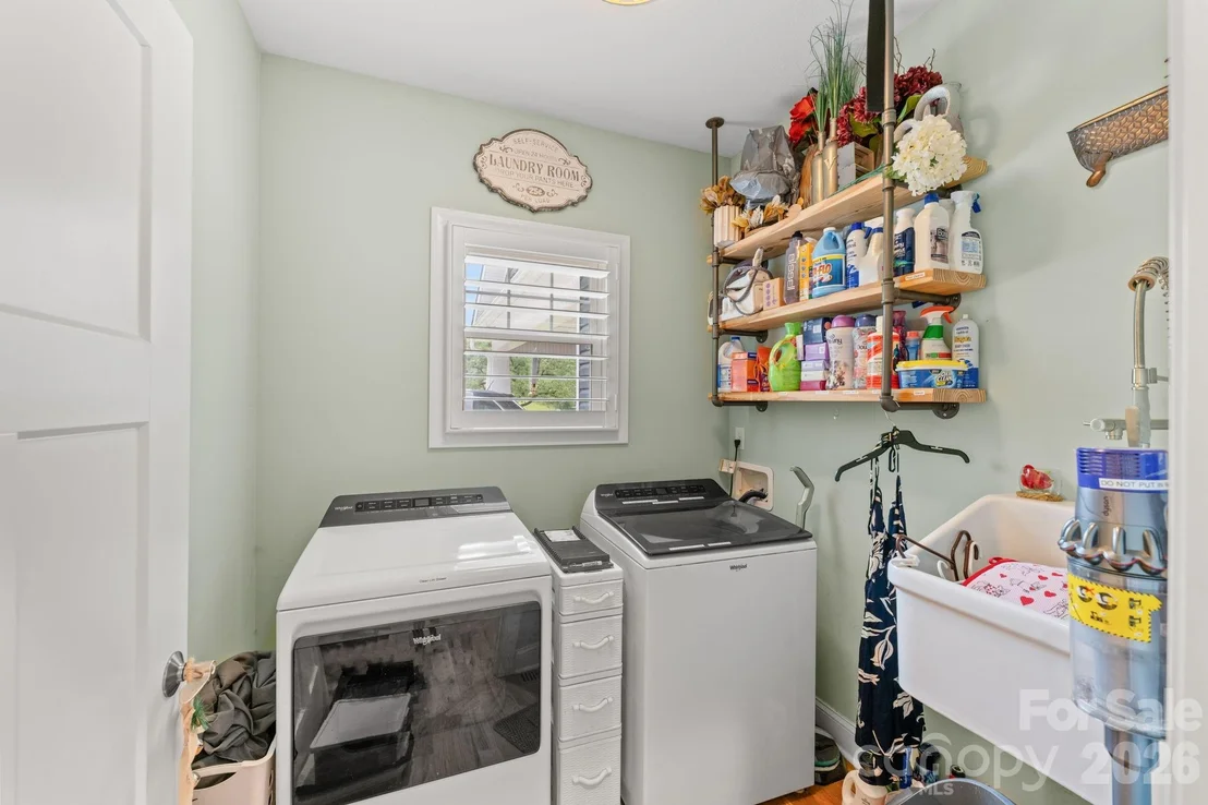 Photo of 1655 Antioch Road