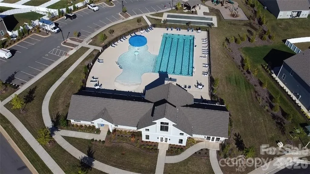 Photo of 128 Longleaf Drive
