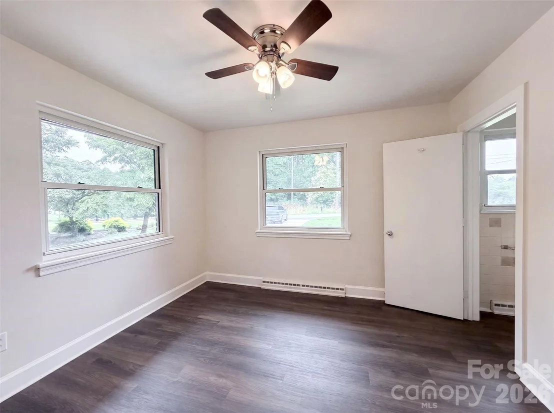 Photo of 411 Roy Eaker Road