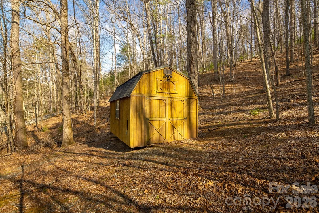Photo of 2408 Todd Railroad Grade Road