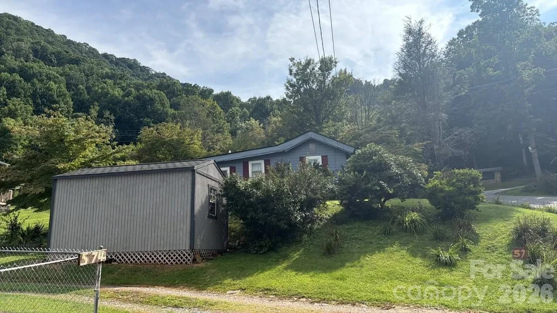 Photo of 574 and 576 Paint Fork Road