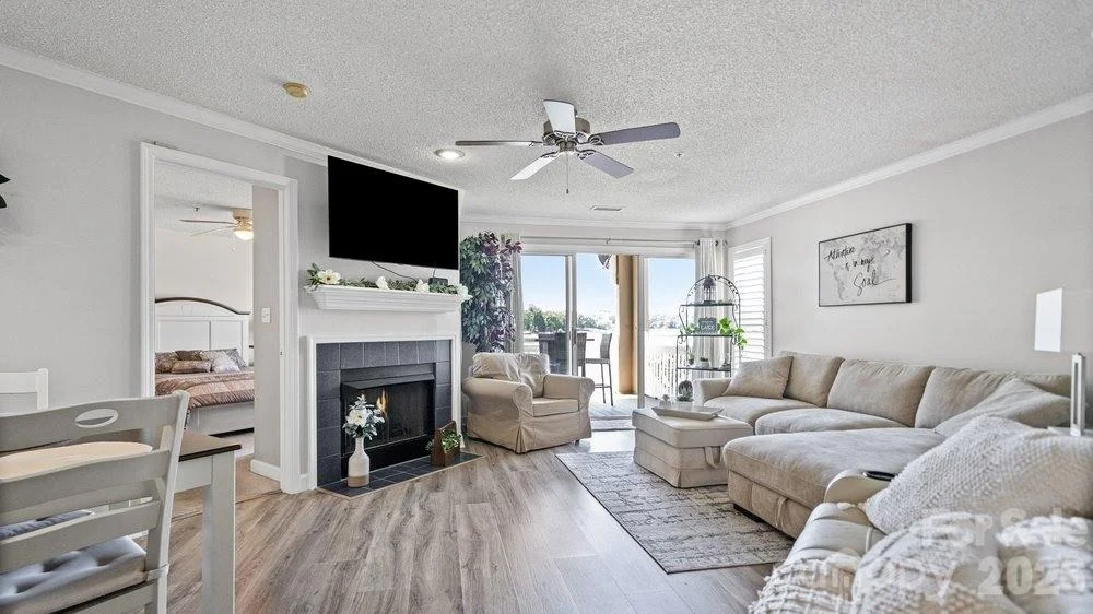 Photo of Unit 29 at 1338 Torrence Circle