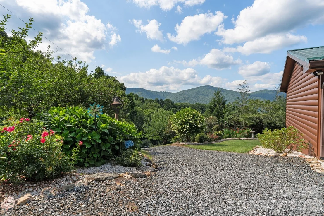 Photo of 1013 Perry Road