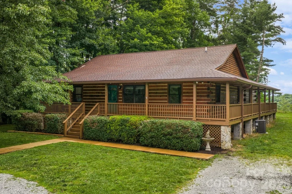 Photo of 633 Wilson Lane