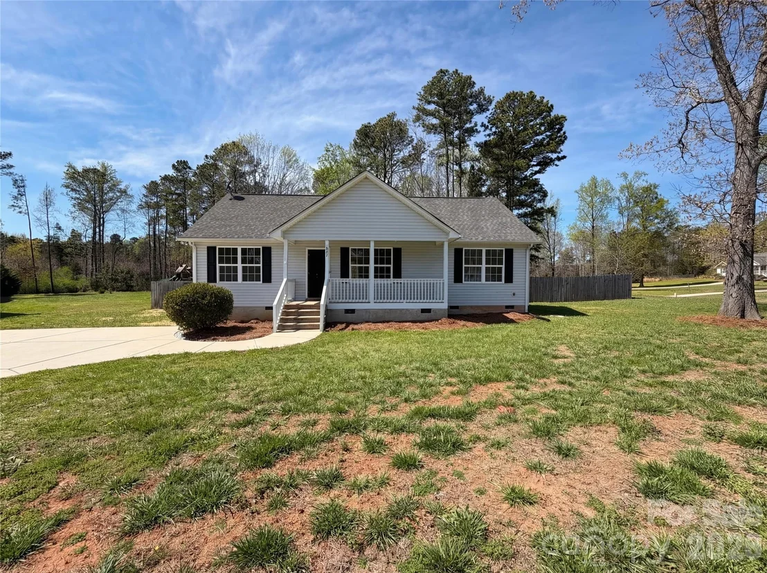 Photo of 307 Rhea Road